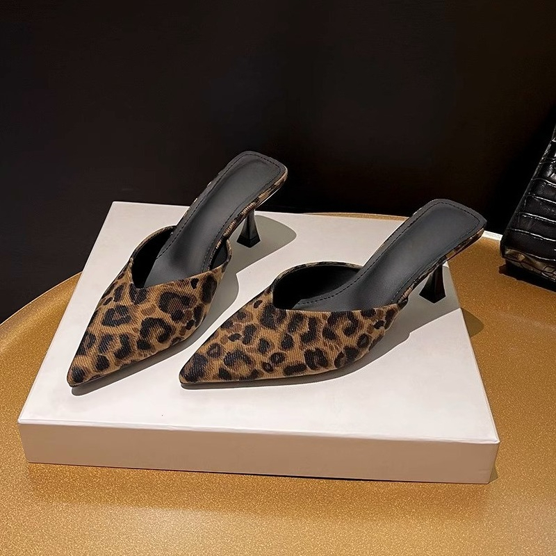 Leopard Print Heels - Sandal Wanita Motif Macan Tutul Baru