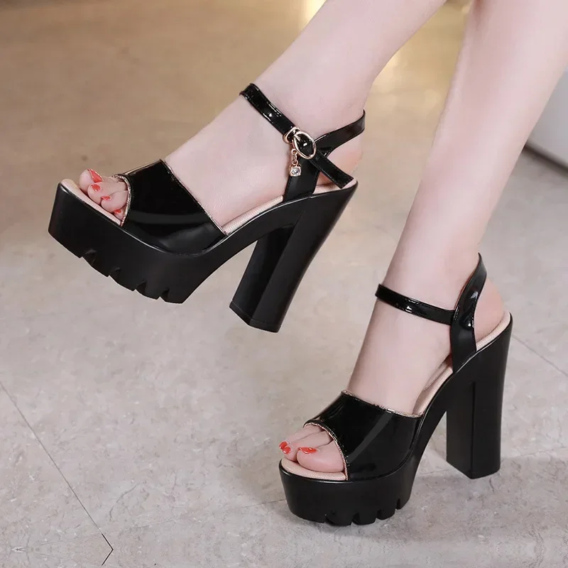 Sandal Kulit Paten Bawah Tebal - Platform Sneakers Chunky ulasan dan harga