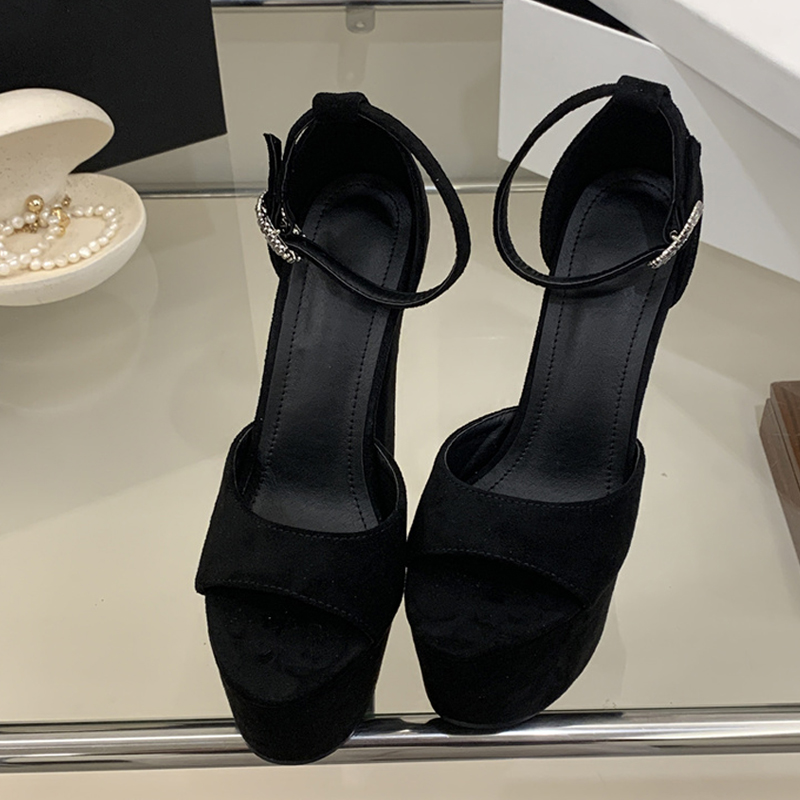 Sepatu Sandal Platform Tinggi  - Platform Sneakers Chunky ulasan dan harga